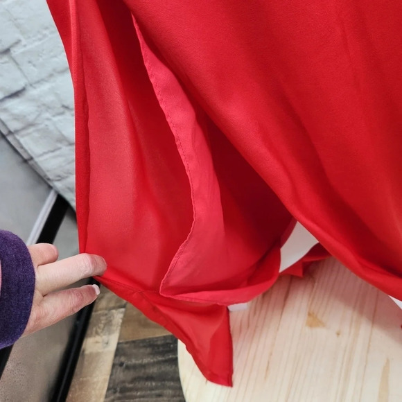 BCBGMAXAZRIA Milania Chain Link Red Berry Halter Maxi Dress Size 4 NWOT - Picture 10 of 15